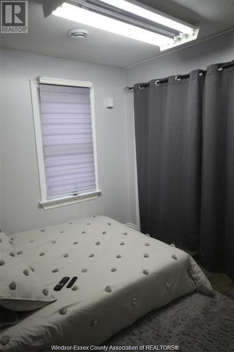 2558 Lloyd George Boulevard, Windsor, ON - Indoor Photo Showing Bedroom
