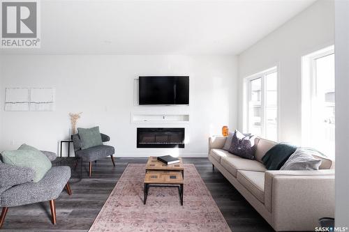 5206 Squires Road, Regina, SK - Indoor Photo Showing Living Room With Fireplace