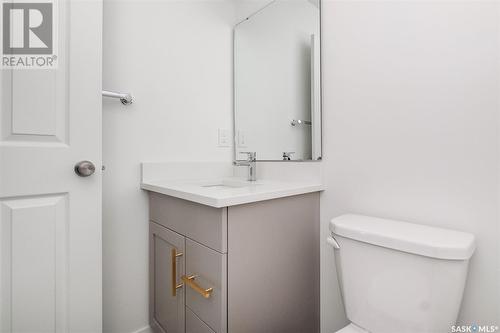 5206 Squires Road, Regina, SK - Indoor Photo Showing Bathroom