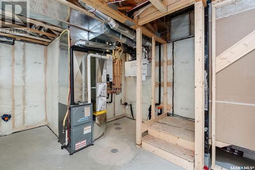 5206 Squires Road, Regina, SK - Indoor Photo Showing Basement