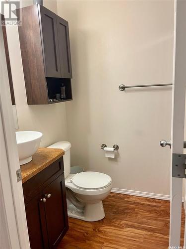 Unit C 328 Morrison Drive, Yorkton, SK - Indoor Photo Showing Bathroom