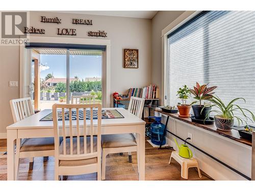 918 9 Avenue, Vernon, BC - Indoor Photo Showing Dining Room