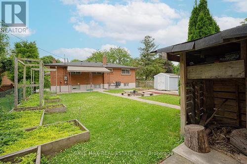 51 Almond Road, London, ON - Outdoor