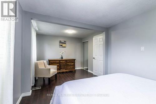 M7 - 444 Stone Church Road W, Hamilton (Gilkson), ON - Indoor Photo Showing Bedroom