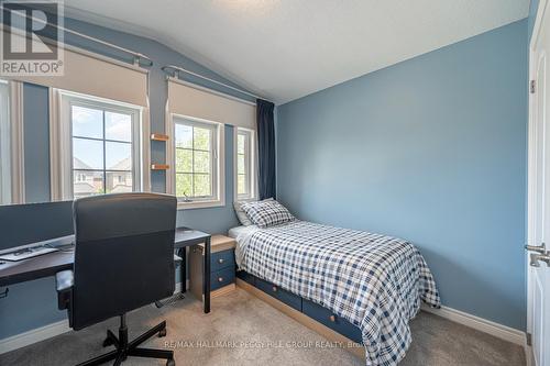 51 Catherine Drive, Barrie, ON - Indoor Photo Showing Bedroom