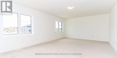 12 Rosanne Circle, Wasaga Beach, ON - Indoor Photo Showing Other Room