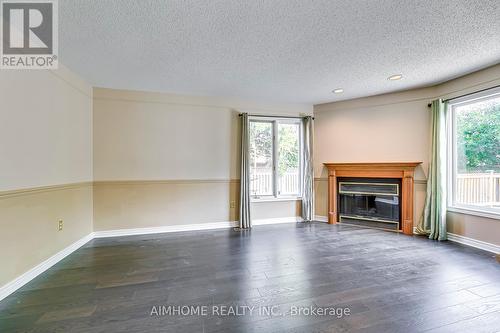 152 Elderwood Trail, Oakville (River Oaks), ON - Indoor Photo Showing Living Room With Fireplace