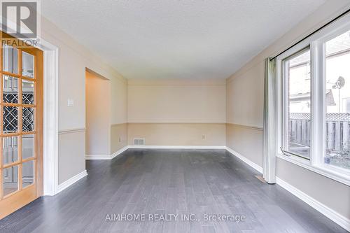 152 Elderwood Trail, Oakville, ON - Indoor Photo Showing Other Room