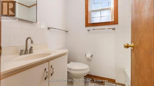 17130 The Gore Road, Caledon (Caledon East), ON - Indoor Photo Showing Bathroom