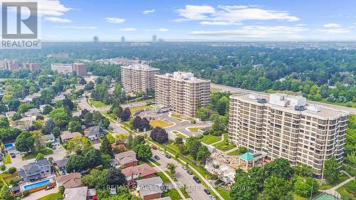 702 - 320 Mill Street S, Brampton, ON - Outdoor With View