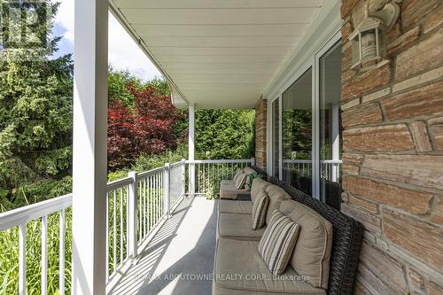 2254 Yates Court, Oakville (Bronte West), ON 