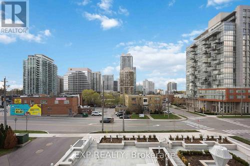 303 - 75 Canterbury Place, Toronto (Newtonbrook West), ON - Outdoor