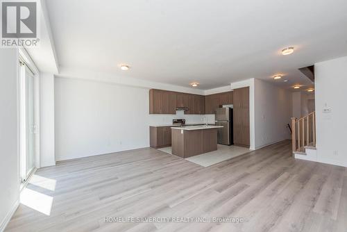 2035 Verne Bowen Drive, Oshawa (Kedron), ON - Indoor Photo Showing Kitchen