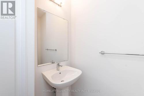 2035 Verne Bowen Drive, Oshawa (Kedron), ON - Indoor Photo Showing Bathroom