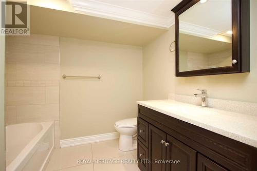 210 Wilson Road S, Oshawa (Central), ON - Indoor Photo Showing Bathroom