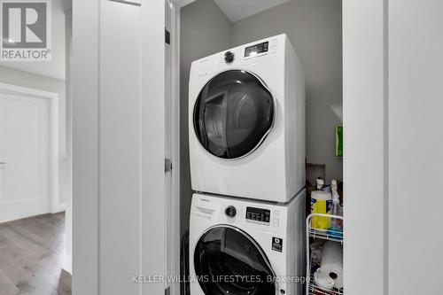 2288 Red Thorne Avenue, London, ON - Indoor Photo Showing Laundry Room