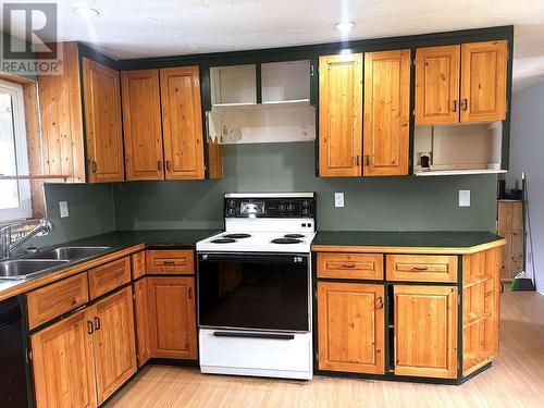 8440 Salmon Valley Road, Prince George, BC - Indoor Photo Showing Kitchen With Double Sink