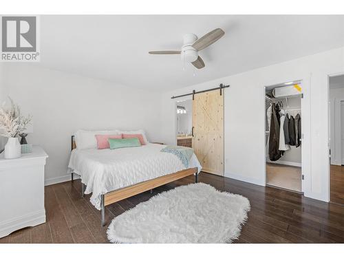 13023 Shoreline Drive, Lake Country, BC - Indoor Photo Showing Bedroom