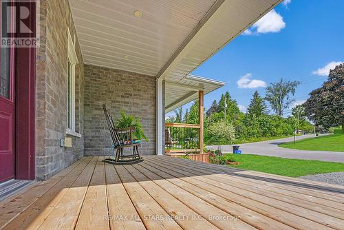 98 Bond Street E, Kawartha Lakes (Fenelon Falls), ON - Outdoor With Deck Patio Veranda With Exterior