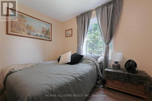 24 River Road, Kawartha Lakes, ON - Indoor Photo Showing Bedroom