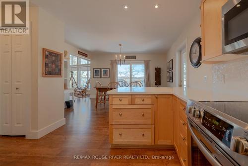 7560 Bamsey Drive, Hamilton Township, ON - Indoor Photo Showing Kitchen