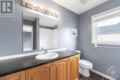 428 Nittany Crescent, Ottawa, ON - Indoor Photo Showing Bathroom