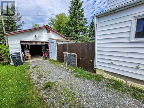 813 Victoria Rd, Iroquois Falls, ON - Outdoor With Exterior