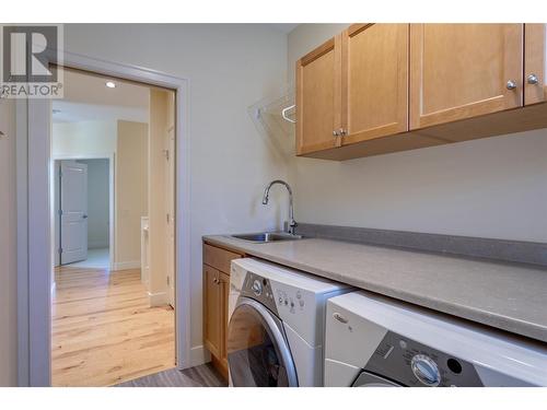 13079 Staccato Drive, Lake Country, BC - Indoor Photo Showing Laundry Room