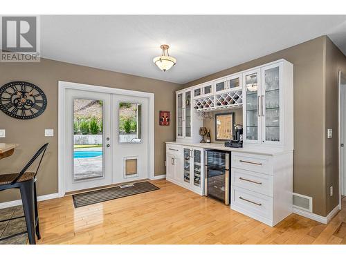 1492 Longley Crescent, Kelowna, BC - Indoor