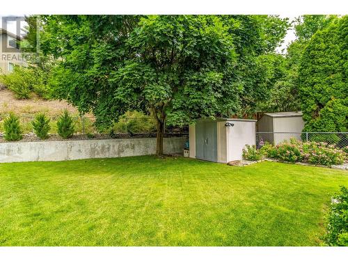 1492 Longley Crescent, Kelowna, BC - Outdoor With Backyard