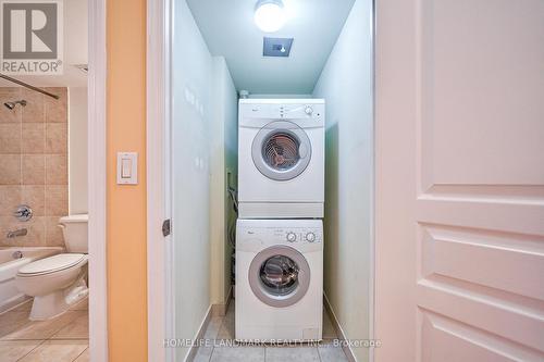 1109 - 55 South Town Centre Boulevard, Markham, ON - Indoor Photo Showing Laundry Room