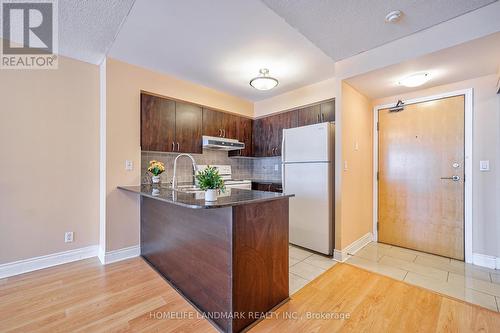 1109 - 55 South Town Centre Boulevard, Markham, ON - Indoor Photo Showing Kitchen