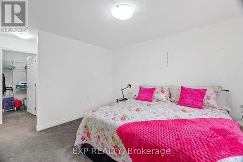 18 Devon Drive, South Huron (Exeter), ON - Indoor Photo Showing Bedroom