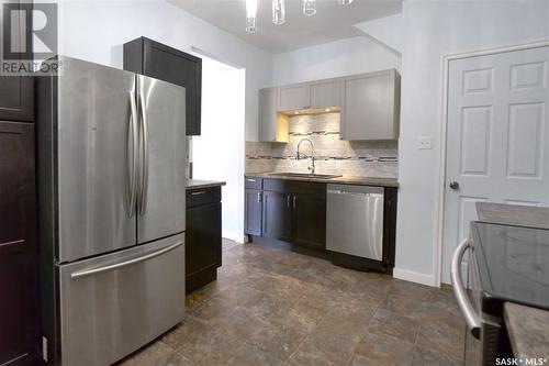 1159 Alder Avenue, Moose Jaw, SK - Indoor Photo Showing Kitchen