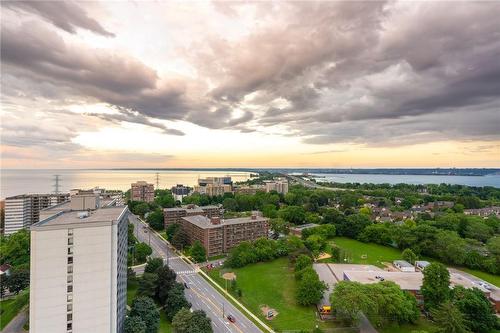 551 Maple Avenue|Unit #715, Burlington, ON - Outdoor With Body Of Water With View
