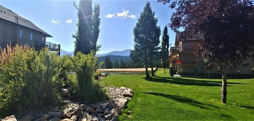 732 B - 700 Bighorn Boulevard, Radium Hot Springs, BC - Outdoor