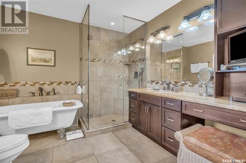 228 Woodland Avenue, Buena Vista, SK - Indoor Photo Showing Bathroom