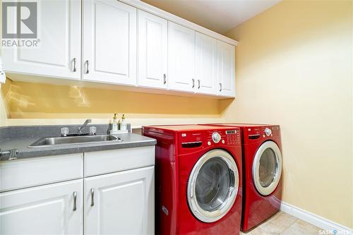 228 Woodland Avenue, Buena Vista, SK - Indoor Photo Showing Laundry Room