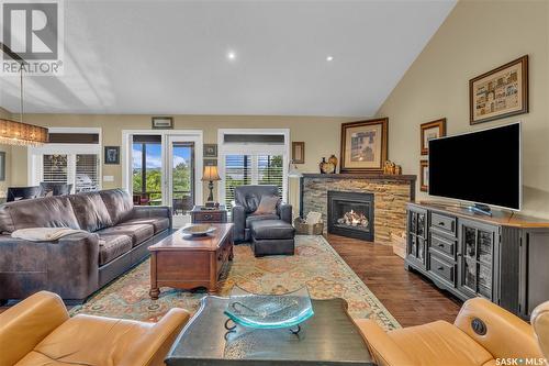 228 Woodland Avenue, Buena Vista, SK - Indoor Photo Showing Living Room With Fireplace