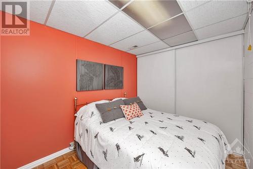 27 Dunham Street, Ottawa, ON - Indoor Photo Showing Bedroom