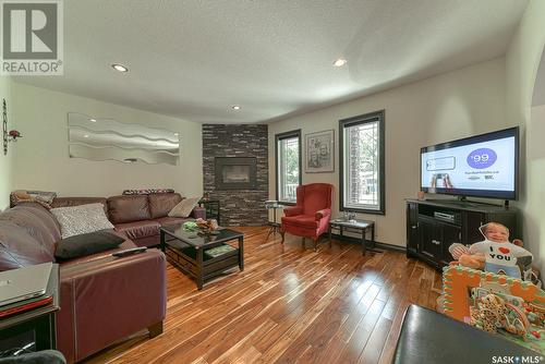 649 Royal Street, Regina, SK - Indoor Photo Showing Living Room With Fireplace