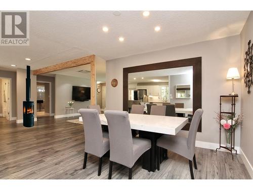 1131 Mountain Highway, North Vancouver, BC - Indoor Photo Showing Dining Room