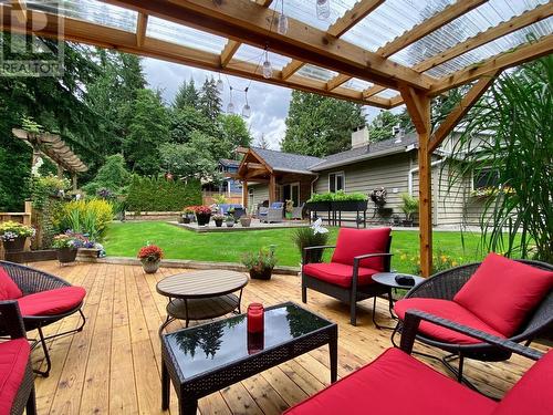 1131 Mountain Highway, North Vancouver, BC - Outdoor With Deck Patio Veranda With Exterior