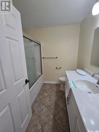 103 Joyce Drive, Oxbow, SK - Indoor Photo Showing Bathroom