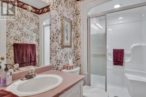 89 Navigators Trail, Kawartha Lakes (Bobcaygeon), ON - Indoor Photo Showing Bathroom