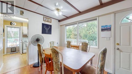 337 20Th  Avenue, Creston, BC - Indoor Photo Showing Dining Room