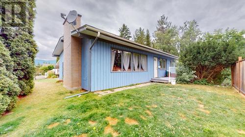 337 20Th  Avenue, Creston, BC - Outdoor