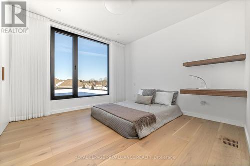 16 Bayswater Road, Quinte West, ON - Indoor Photo Showing Bedroom