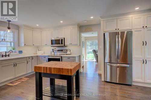 31 George Street, Westport, ON - Indoor Photo Showing Kitchen