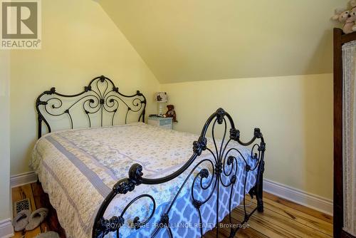 31 George Street, Westport, ON - Indoor Photo Showing Bedroom